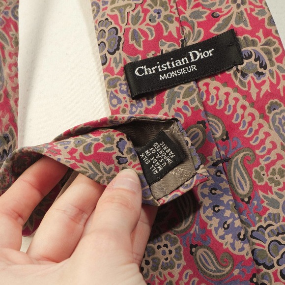 Christian Dior Pink Pattern Tie | Length 59" | VTG Vintage - Picture 2 of 3